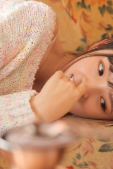 妈妈先是拒绝后是迎合的句子